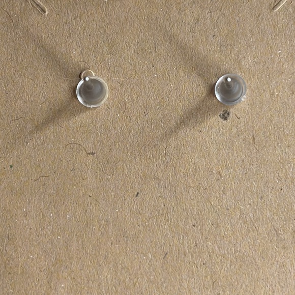 Vintage Red Enamel & Gold Earrings - Picture 2 of 2